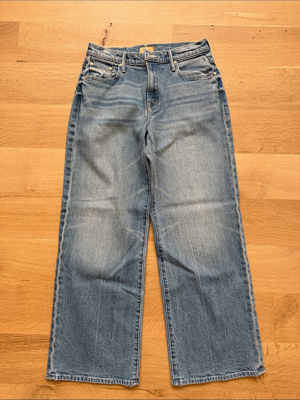 Women’s MOTHER Straight-Leg Jeans in Light Blue Wash